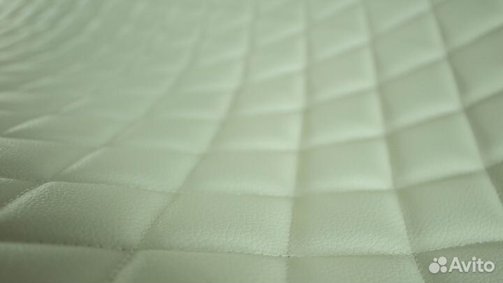 Стеганая экокожа белая с белым ромбом