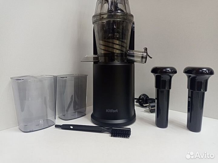 Соковыжималка Kitfort кт-1118