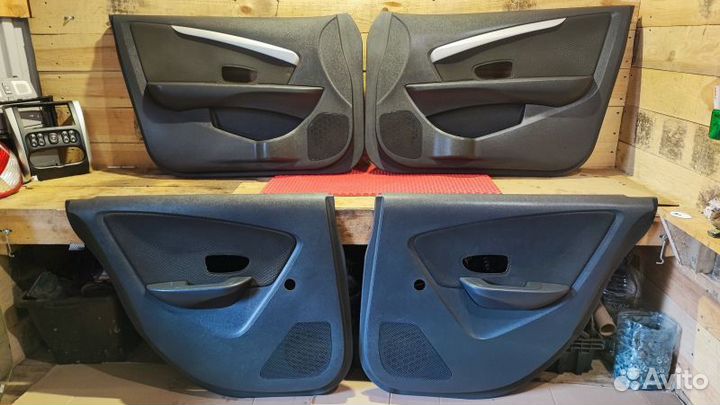 Дверные карты комплект Nissan Almera G15 1.6 k4m