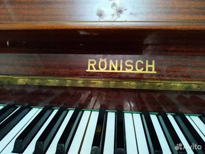Пианино Rönisch (лопнула рама) - на запчасти