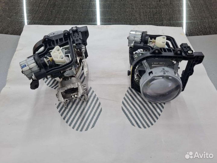 Линзы фар BMW X5 E70