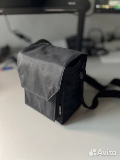 Polaroid OneStep closeup фотоаппарат