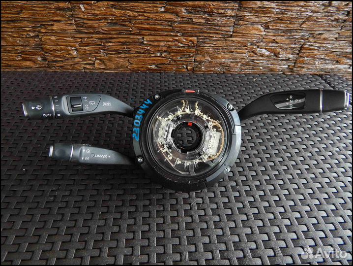 Переключатель подрулевой (стрекоза) BMW 1 Series F