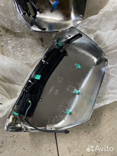 Накладки зеркал хром Land Cruiser 200