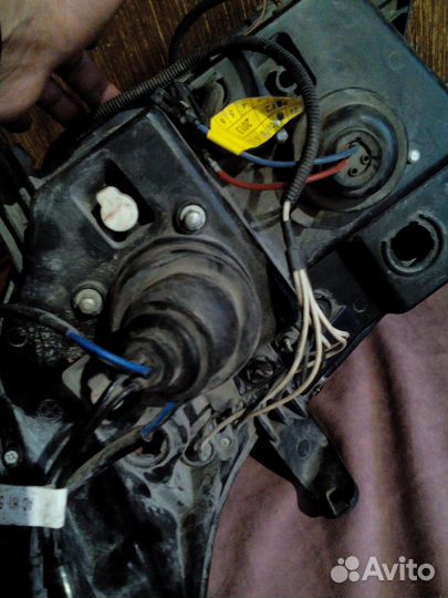 Фары toyota tundra