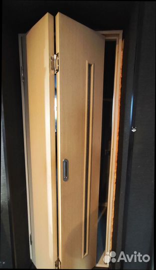 Двepь складная книжка межкомнатная