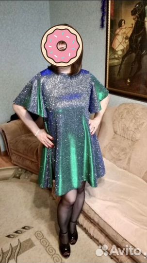 Платье вечернее