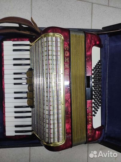 Немецкий, лёгкий аккордеон Хонер оригинал
