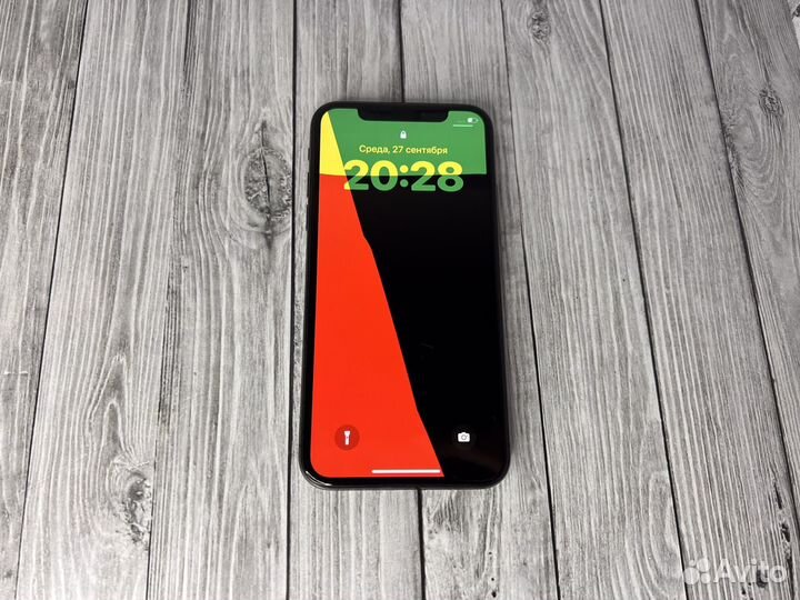 iPhone X, 64 ГБ