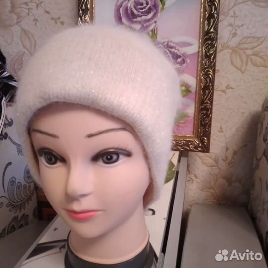 Красивая пушистая шапка