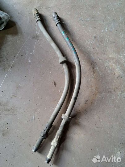 Шланг тормозной передний Volvo S80