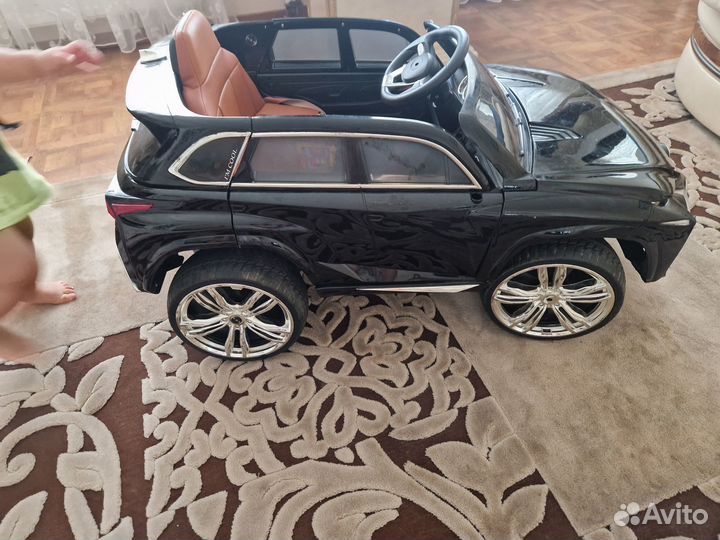 Детский электромобиль бу Lexus