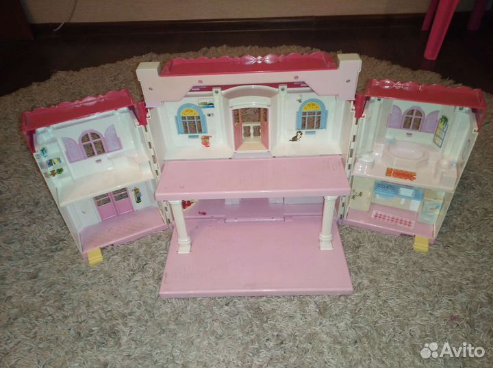 Домик кукольный