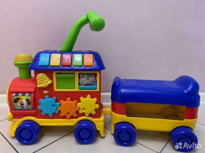 Паровозик музыкальный