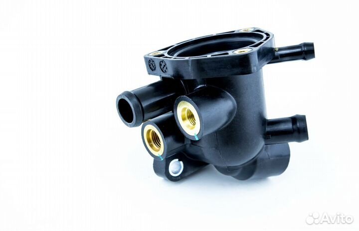 Корпус термостата дв. Cummins 2.8 (Е-3)