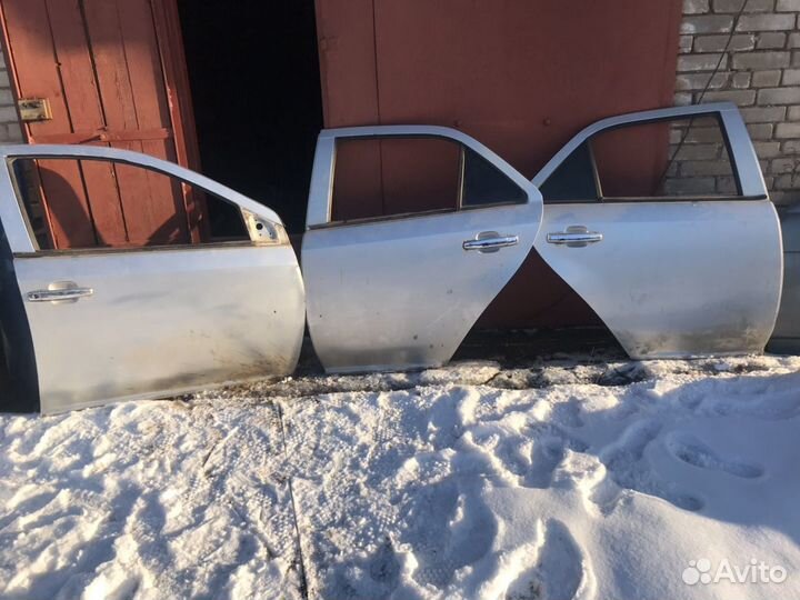 Двери джили мк