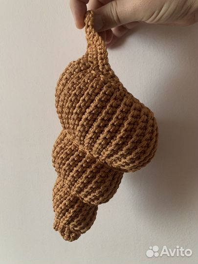 Вязаная ракушка кашпо