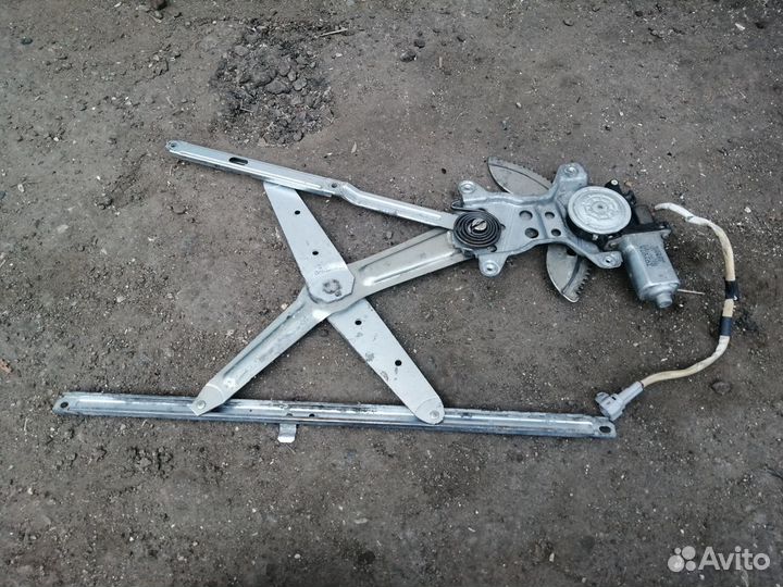 Стеклоподъемник передний правый Toyota LC Prado 90