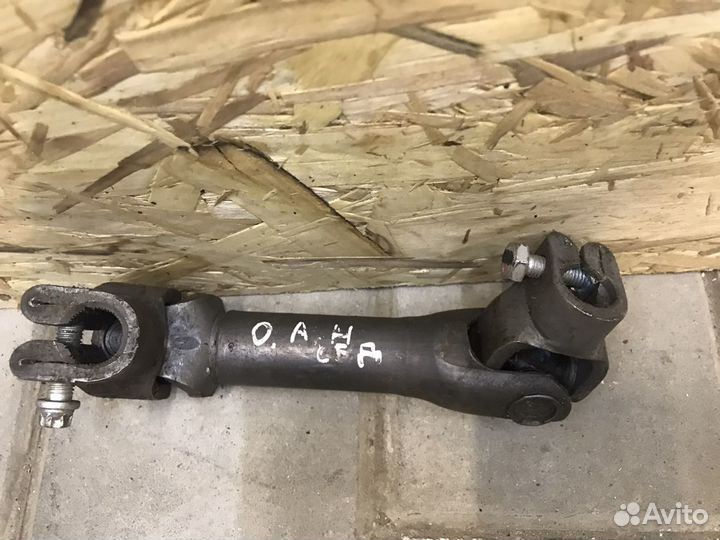 Карданчик рулевой Опель Астра Аш