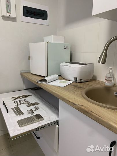 Мастер маникюра педикюра