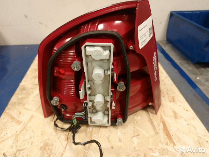 Фонарь задний правый Skoda Octavia 2 (A5)