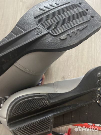 Беговые лыжи