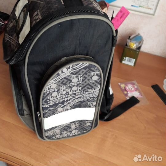 Школьный рюкзак