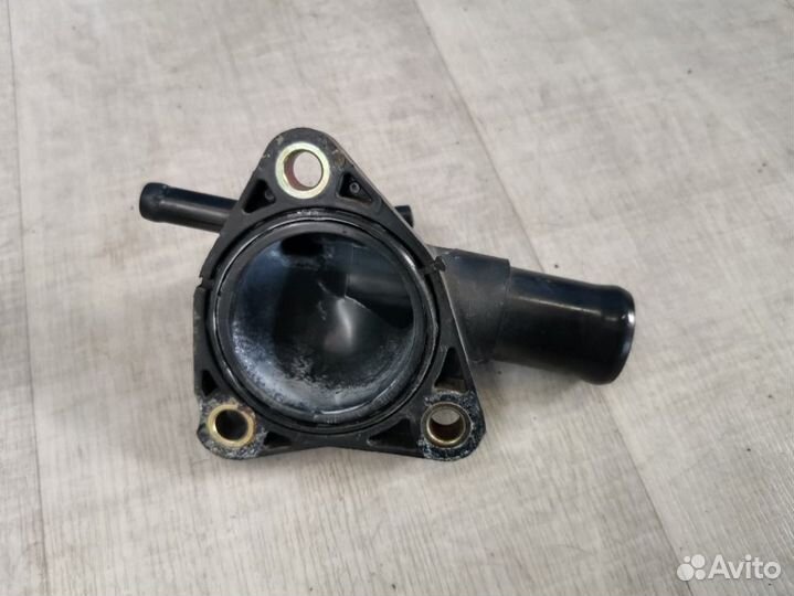 Корпус термостата Mazda 3 BK 1.6 Z6 2006