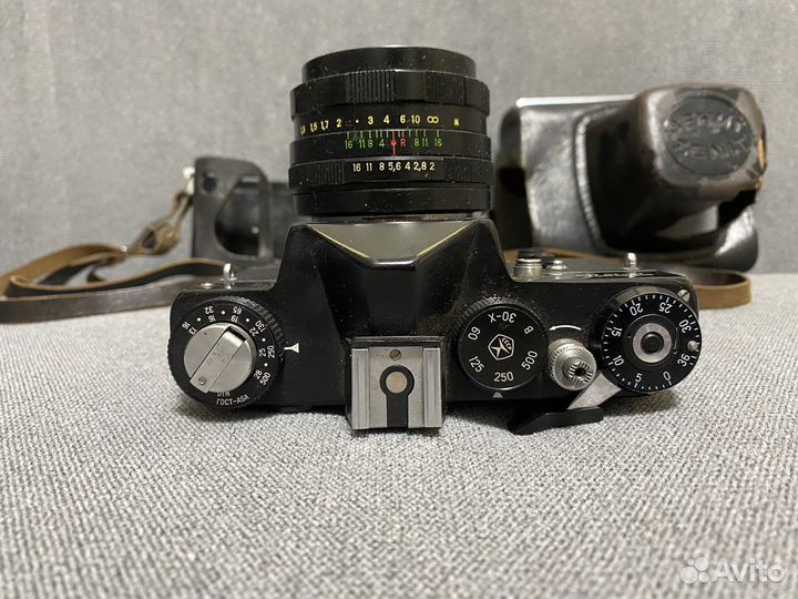 Плёночный фотоаппарат Zenit TTL + гелиос 44м