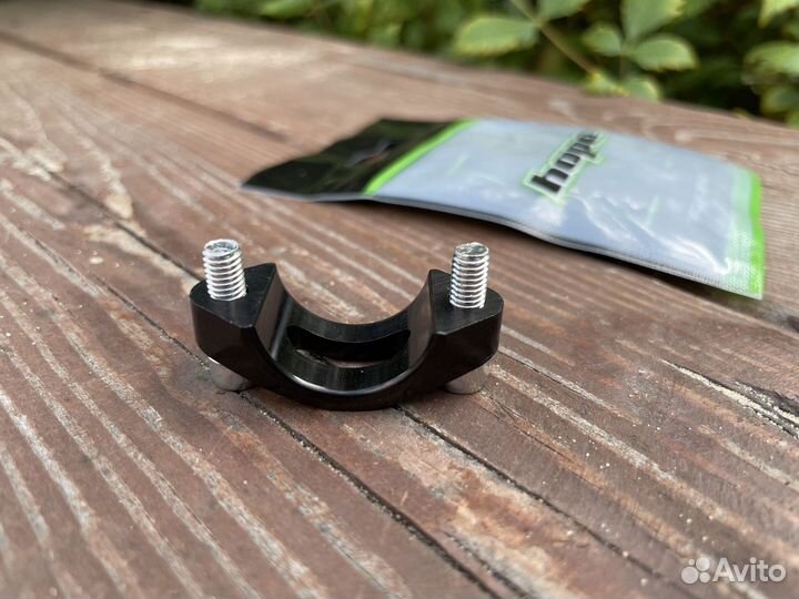Зажим для ручки Hope Tech 3 Master Cylinder Clamp