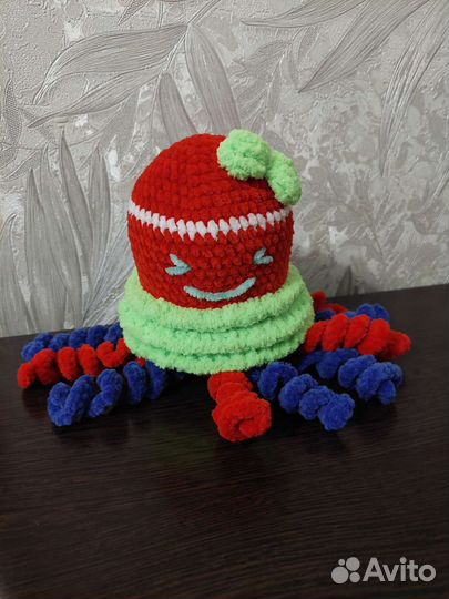 Вязаные игрушки ручной работы