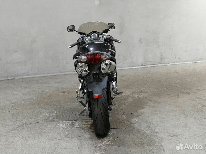 Продам Honda VFR 800 ABS без пробега по РФ
