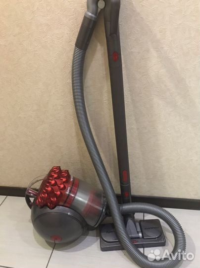 Пылесос Dyson Cinetic Big Ball