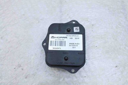 Блок розжига (ксенона) левый Jeep Grand Cherok