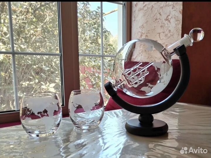 Набор для виски декантр глобус