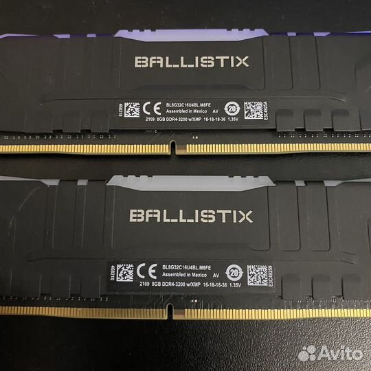 Оперативная память Crucial ballistix DDR4 16gb