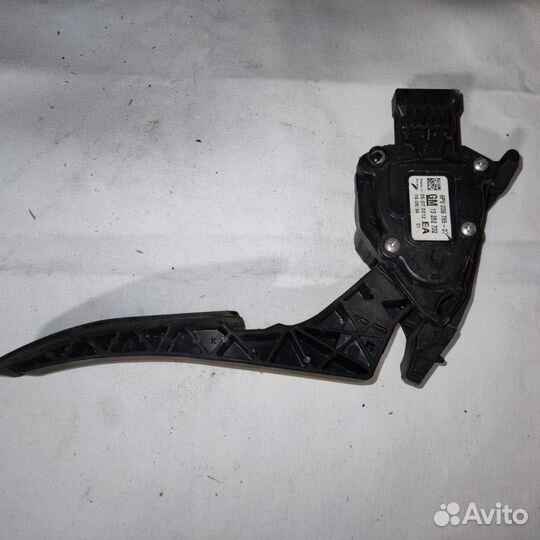 Педаль газа Шевроле Круз