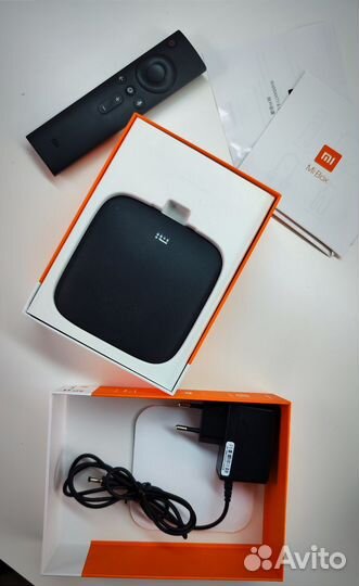 Xiaomi Mi Box приставка для тв