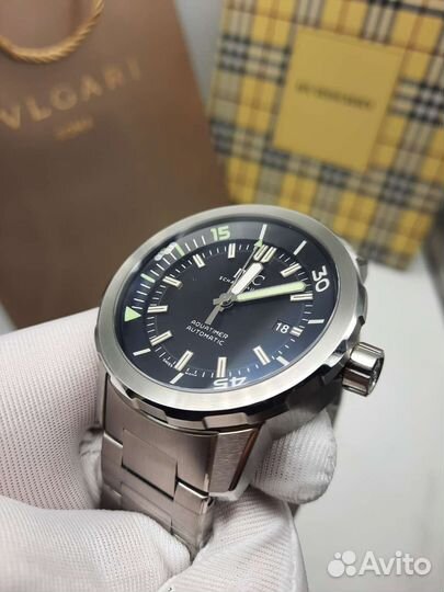 Часы iwc