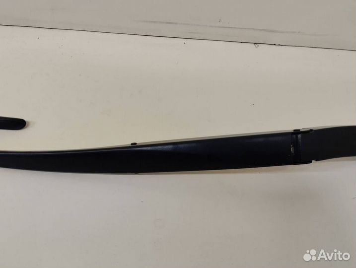 Поводок стеклоочистителя передний правый Kia Optim