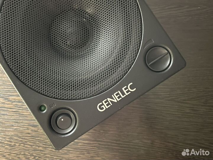 Genelec 1029A студийные мониторы колонки Al