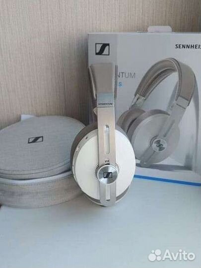 Беспроводные наушники Sennheiser