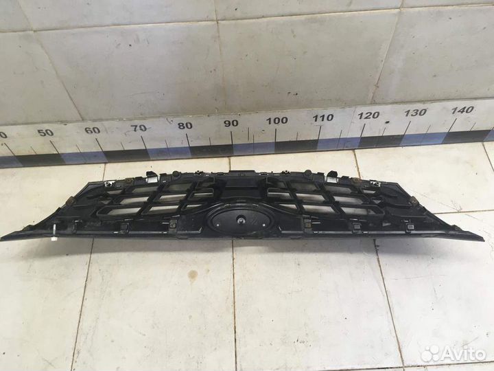 Б/У Б/У Решетка радиатора Крашеная в черный