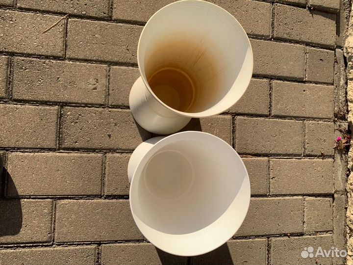 Вазы и баки пластиковые для цветов профессионал