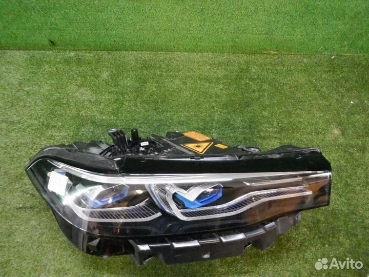 Фара правая BMW X7