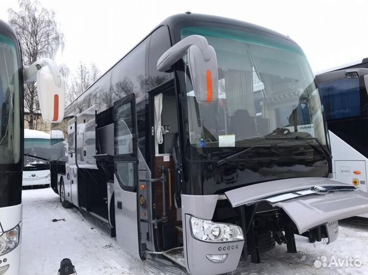 Туристический автобус Yutong ZK6122H9, 2023