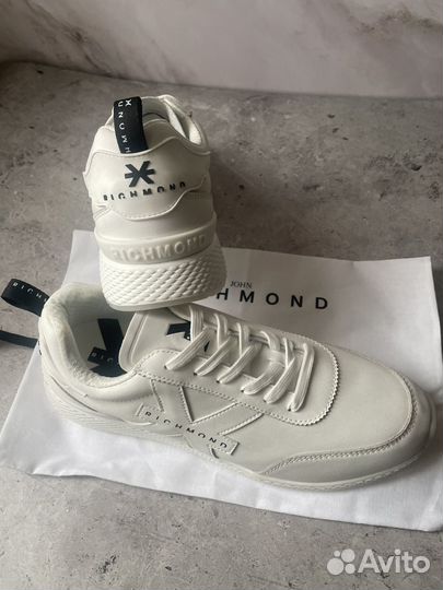 Кроссовки John Richmond