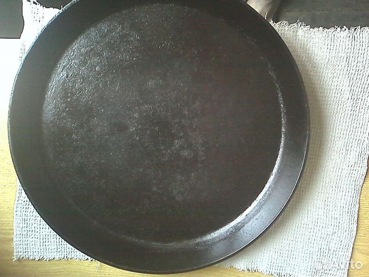 Чугунная сковорода СССР