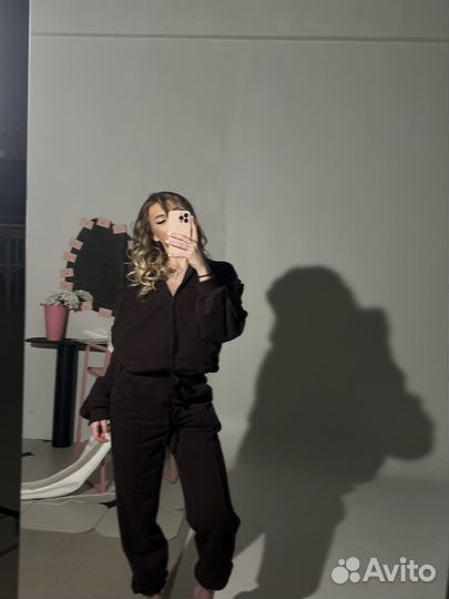 Спортивный костюм женский