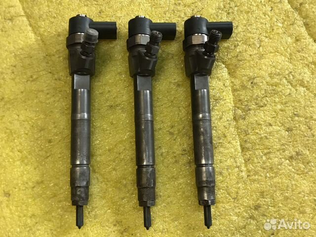 Мерселес форсунка А6460700787